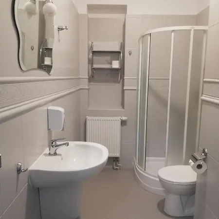 Hotel Jablonski Dorotowo